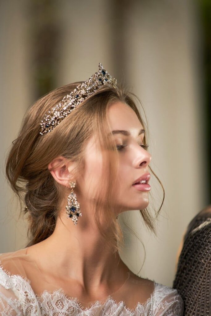 Accessorize Like Royalty: Feminine Statement Pieces From Queen Trends